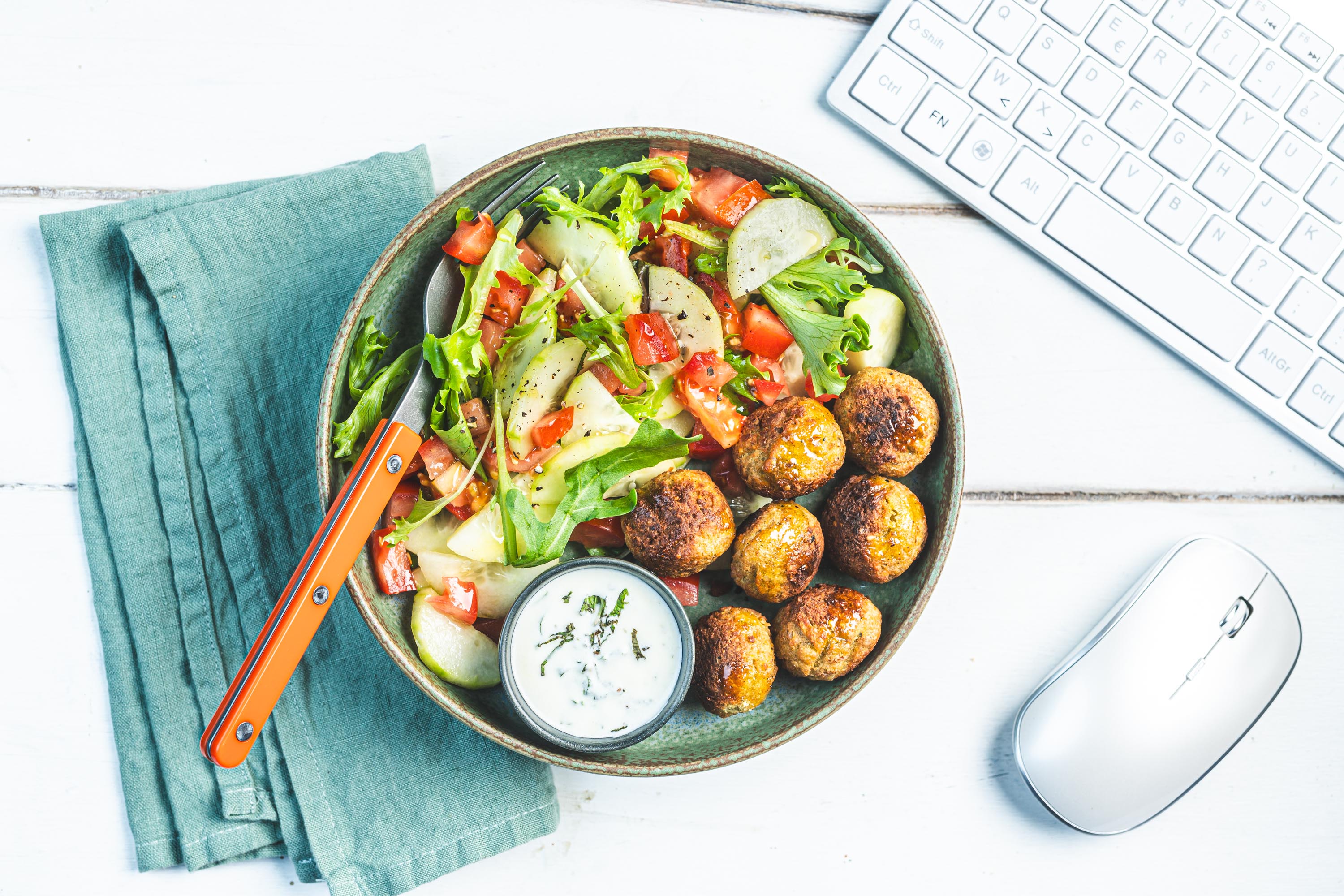 Falafel et salade de crudites